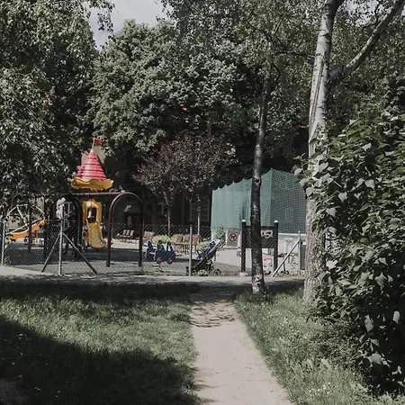 Апартаменты Quiet In New Center, Nivy